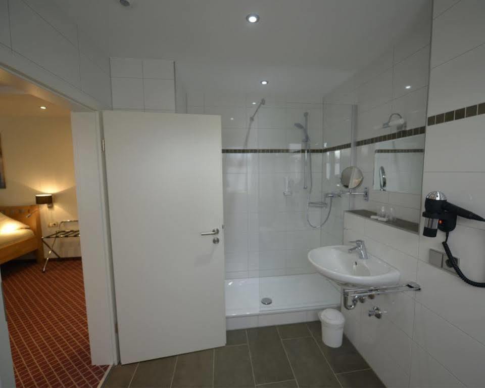Hotel Leitner Kaufbeuren Esterno foto